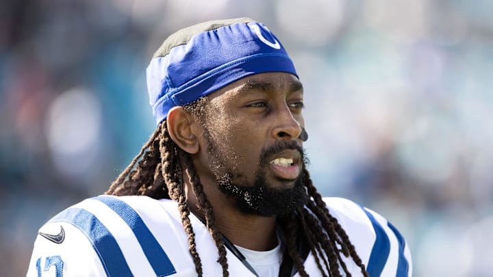 Indianapolis Colts wide receiver T.Y. Hilton warms up