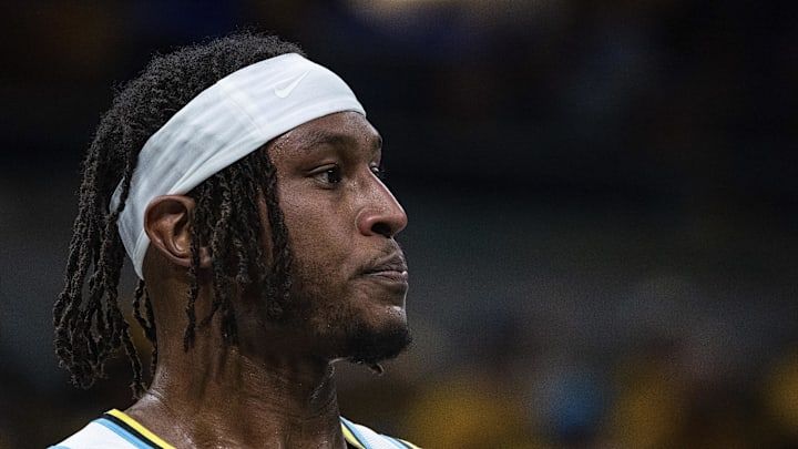 Apr 19, 2025; Indianapolis, Indiana, USA; Indiana Pacers center Myles Turner (33) in the first half against the Milwaukee Bucks at Gainbridge Fieldhouse. Mandatory Credit: Trevor Ruszkowski-Imagn Images Apr 19, 2025; Indianapolis, Indiana, USA; Indiana Pacers center Myles Turner (33) in the first half against the Milwaukee Bucks at Gainbridge Fieldhouse. Mandatory Credit: Trevor Ruszkowski-Imagn Images