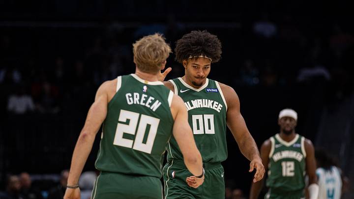 Oct 11, 2026; Charlotte, North Carolina, USA; Milwaukee Bucks center Jericho Sims (00) celebrates with guard AJ Green (20) during the first quarter against the Charlotte Hornets at Spectrum Center. Mandatory Credit: Scott Kinser-Imagn Images Oct 11, 2026; Charlotte, North Carolina, USA; Milwaukee Bucks center Jericho Sims (00) celebrates with guard AJ Green (20) during the first quarter against the Charlotte Hornets at Spectrum Center. Mandatory Credit: Scott Kinser-Imagn Images
