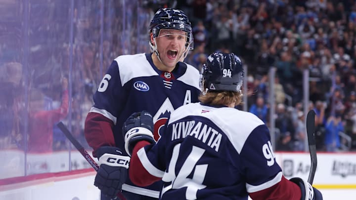 The Colorado Avalanche will be playing with a full lineup for the first time this season.