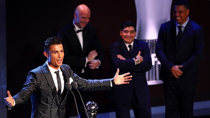 Cristiano Ronaldo y Diego Maradona hicieron pública la admiración mutua que se tenían
