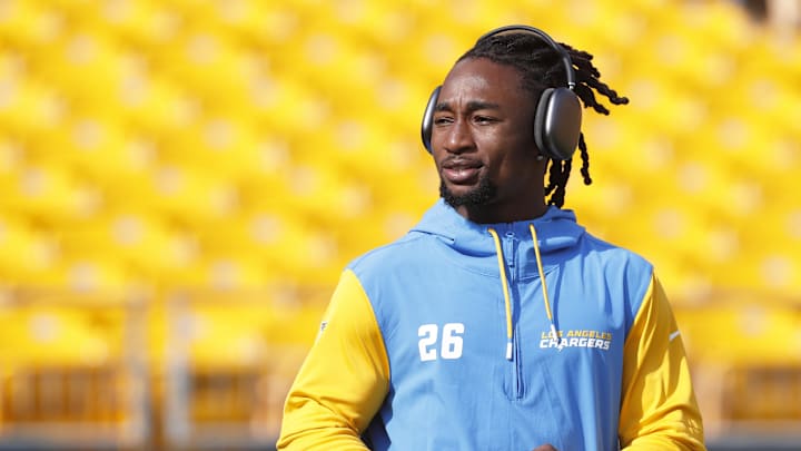 Los Angeles Chargers cornerback Asante Samuel Jr. (26) Mandatory Credit: Charles LeClaire-Imagn Images