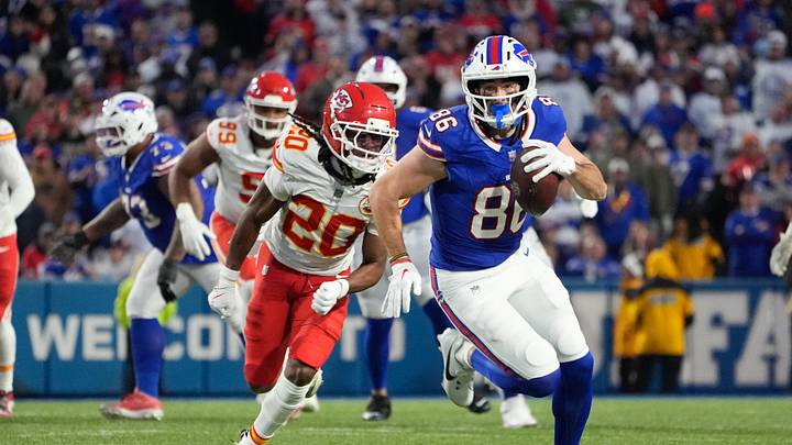 Bills tight end Dalton Kincaid could be a bargain in 2026 fantasy football drafts. Bills tight end Dalton Kincaid could be a bargain in 2026 fantasy football drafts.