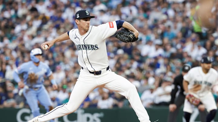 Emerson Hancock and the Mariners are home favorites against the Padres.