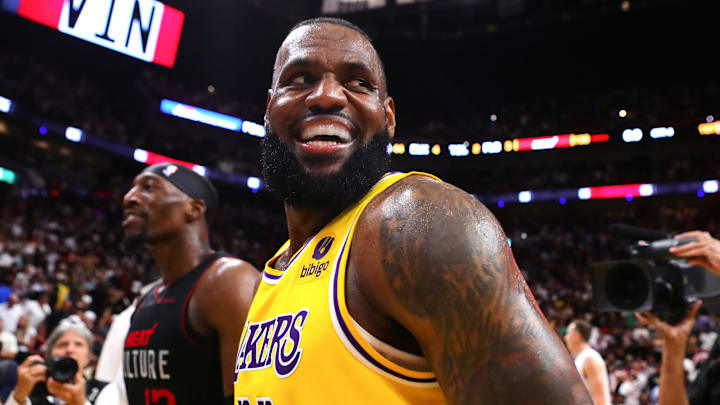 James viene de buenas actuaciones con los Lakers