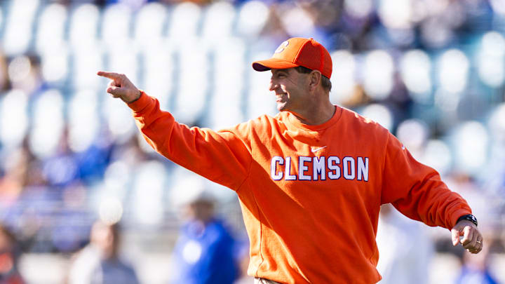 TaxSlayer Gator Bowl - Clemson v Kentucky