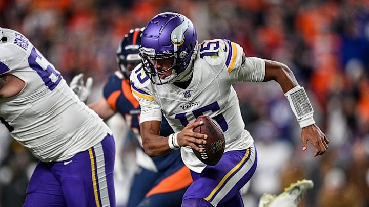 Minnesota Vikings v Denver Broncos