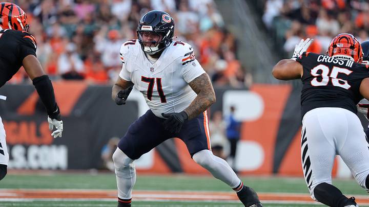Aug 22, 2026; Cincinnati, Ohio, USA; Chicago Bears offensive tackle Jedrick Wills Jr. (71) blocks during the second quarter against the Cincinnati Bengals at Paycor Stadium. Mandatory Credit: Joseph Maiorana-Imagn Images Aug 22, 2026; Cincinnati, Ohio, USA; Chicago Bears offensive tackle Jedrick Wills Jr. (71) blocks during the second quarter against the Cincinnati Bengals at Paycor Stadium. Mandatory Credit: Joseph Maiorana-Imagn Images
