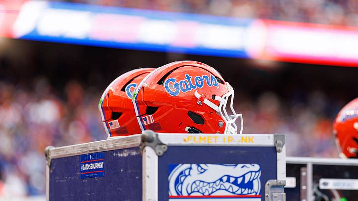 The Florida Gators are now up to four blue-chip offensive line commits in its 2027 recruiting class. The Florida Gators are now up to four blue-chip offensive line commits in its 2027 recruiting class.