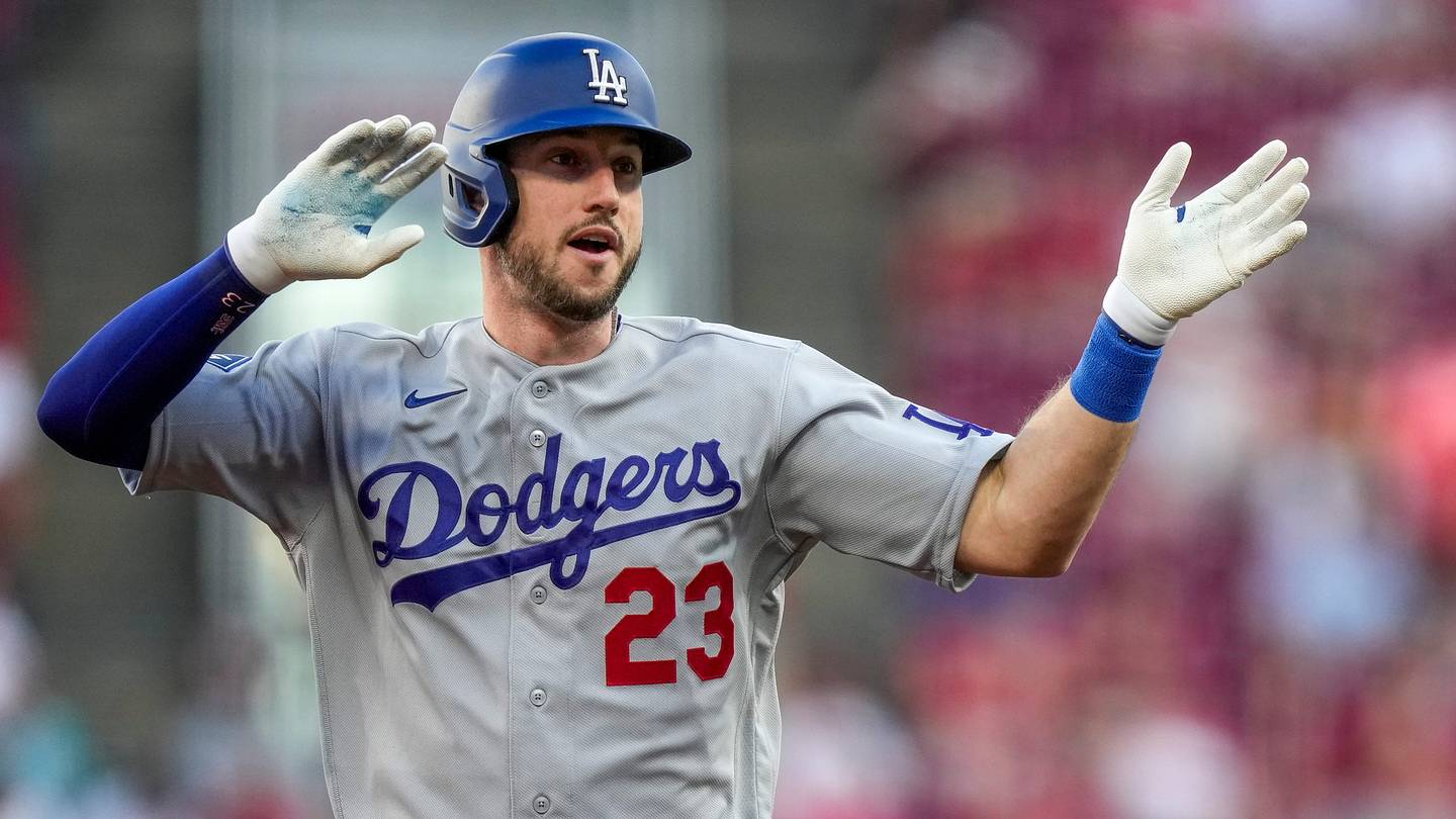 Dodgers' Dave Roberts Sent Kyle Tucker Clear Message in One-on-One Meeting