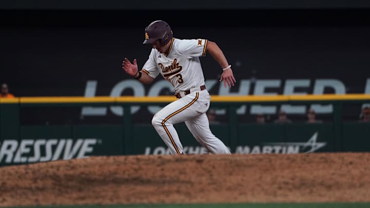 Feb 28, 2026; Arlington, TX, USA; Utility Landon Hairston runs Tennessee Volunteers against Arizona State Sun Devils during the Amegy Bank College Baseball Series at Globe Life Field. 