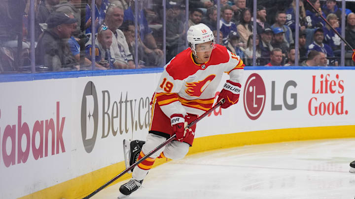 Calgary Flames v Toronto Maple Leafs Calgary Flames v Toronto Maple Leafs