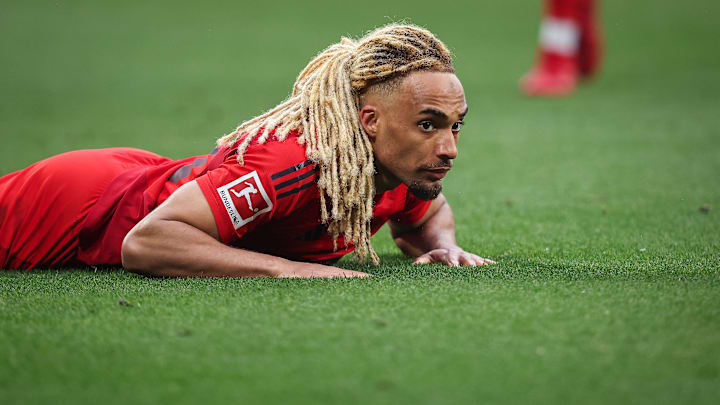 Sacha Boey gilt beim FC Bayern als Verkaufskandidat