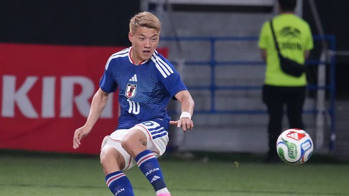 Eintrachts Ritsu Doan im Trikot der Samurai Blue Eintrachts Ritsu Doan im Trikot der Samurai Blue