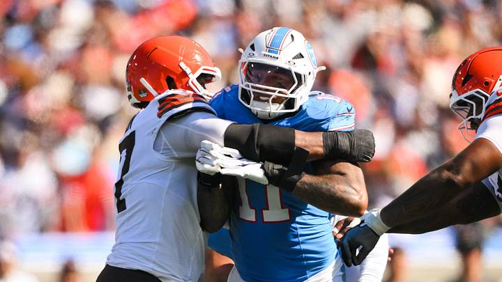 Oct 25, 2026; Nashville, Tennessee, USA; Cleveland Browns guard Zion Johnson (77) blocks Tennessee Titans defensive end Jermaine Johnson II (11) during the first half at Nissan Stadium. Mandatory Credit: Steve Roberts-Imagn Images Oct 25, 2026; Nashville, Tennessee, USA; Cleveland Browns guard Zion Johnson (77) blocks Tennessee Titans defensive end Jermaine Johnson II (11) during the first half at Nissan Stadium. Mandatory Credit: Steve Roberts-Imagn Images