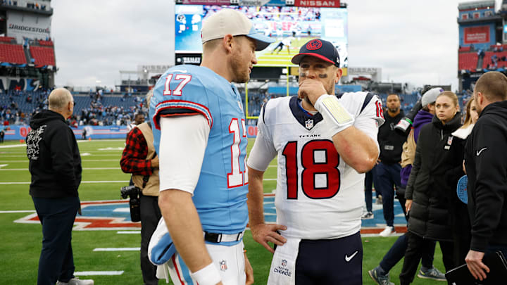 Houston Texans v Tennessee Titans