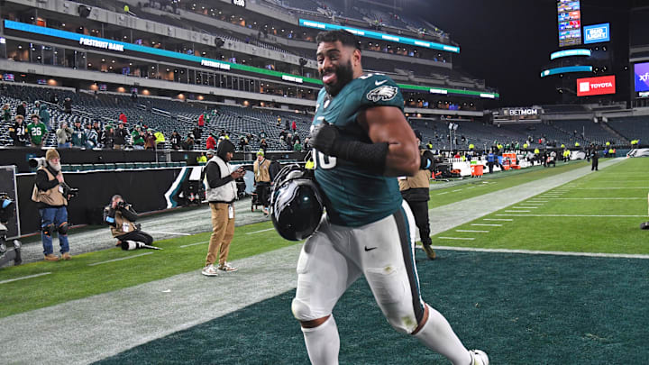Dec 15, 2024; Philadelphia, Pennsylvania, USA; Philadelphia Eagles offensive tackle Jordan Mailata (68) runs off the field after win against the Pittsburgh Steelers Lincoln Financial Field. Mandatory Credit: Eric Hartline-Imagn Images Dec 15, 2024; Philadelphia, Pennsylvania, USA; Philadelphia Eagles offensive tackle Jordan Mailata (68) runs off the field after win against the Pittsburgh Steelers Lincoln Financial Field. Mandatory Credit: Eric Hartline-Imagn Images
