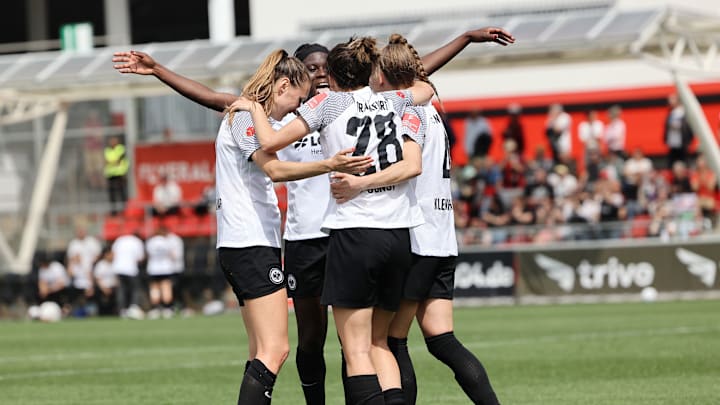 Die Eintracht gewann gegen den FC Slovacko mit 1:0 Die Eintracht gewann gegen den FC Slovacko mit 1:0