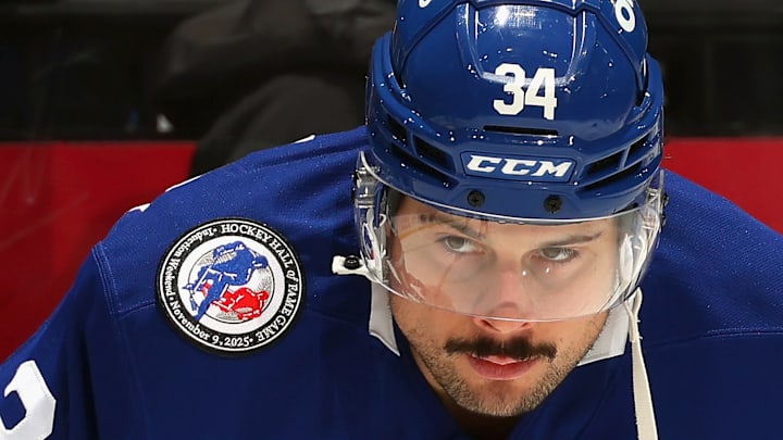 Carolina Hurricanes v Toronto Maple Leafs