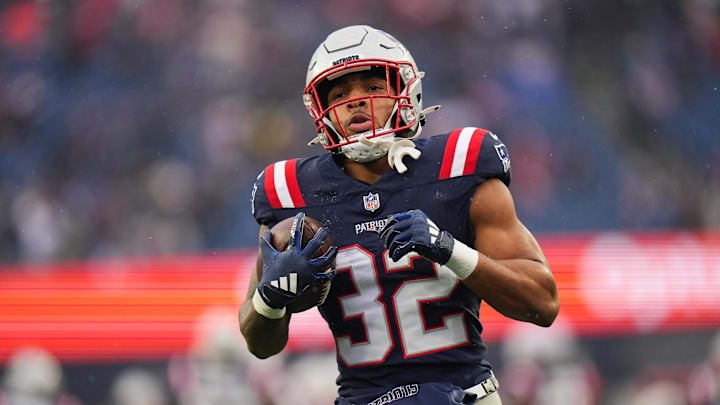 New England Patriots running back TreVeyon Henderson (32) warms up before an AFC Divisional Round game against the Houston Texans at Gillette Stadium. 