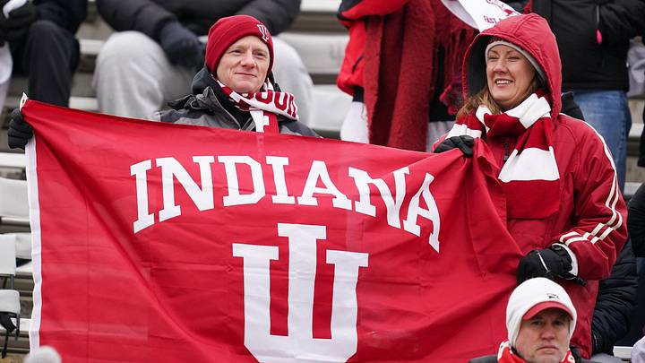 Jan 24, 2026; Bloomington, IN, USA; Indiana Hoosiers braved the single digit cold weather to celebrate Saturday, Jan. 24, 2026, during the Indiana Football College Football Playoff National Championship celebration and parade at Memorial Stadium. Mandatory Credit: Grace Hollars-USA TODAY Network via Imagn Images Jan 24, 2026; Bloomington, IN, USA; Indiana Hoosiers braved the single digit cold weather to celebrate Saturday, Jan. 24, 2026, during the Indiana Football College Football Playoff National Championship celebration and parade at Memorial Stadium. Mandatory Credit: Grace Hollars-USA TODAY Network via Imagn Images