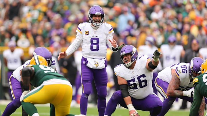 Minnesota Vikings v Green Bay Packers