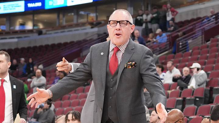 Maryland Terrapins head coach Buzz Williams during the first half against the Oregon Ducks at United Center.