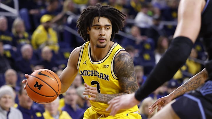 Dec 9, 2025; Ann Arbor, Michigan, USA; Michigan Wolverines guard Elliot Cadeau (3) dribbles in the first half against the Villanova Wildcats at Crisler Center. Mandatory Credit: Rick Osentoski-Imagn Images Dec 9, 2025; Ann Arbor, Michigan, USA; Michigan Wolverines guard Elliot Cadeau (3) dribbles in the first half against the Villanova Wildcats at Crisler Center. Mandatory Credit: Rick Osentoski-Imagn Images