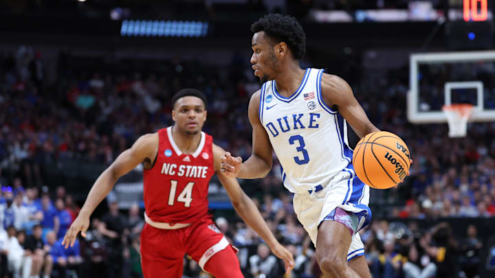 Mar 31, 2024; Dallas, TX, USA; Duke Blue Devils guard Jeremy Roach (3) controls the ball against