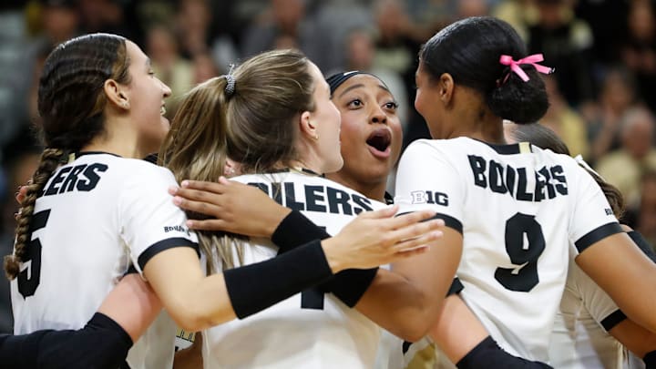 Purdue Boilermakers celebrate during the NCAA Women’s Volleyball Tournament match against the Loyola Chicago