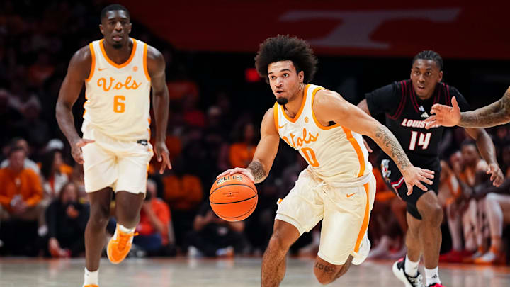 Tennessee guard Ja'Kobi Gillespie (0) during a college basketball game between Tennessee and Louisville held at Thompson-Boling Arena at Food City Center in Knoxville, Tenn., on Dec. 16, 2025.