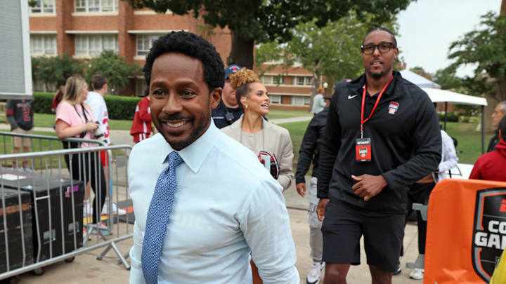 Host Desmond Howard arrives for ESPN College GameDay ahead of the University of Oklahoma-Michigan College football game on Sep 6, 2025 in Norman.