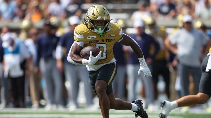 Sep 19, 2026; Atlanta, Georgia, USA; Georgia Tech Yellow Jackets running back Malachi Hosley (0) runs the ball against the Mercer Bears in the second quarter at Bobby Dodd Stadium at Hyundai Field. Mandatory Credit: Brett Davis-Imagn Images Sep 19, 2026; Atlanta, Georgia, USA; Georgia Tech Yellow Jackets running back Malachi Hosley (0) runs the ball against the Mercer Bears in the second quarter at Bobby Dodd Stadium at Hyundai Field. Mandatory Credit: Brett Davis-Imagn Images