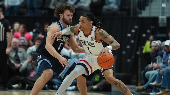  UConn Huskies guard Solo Ball (1)