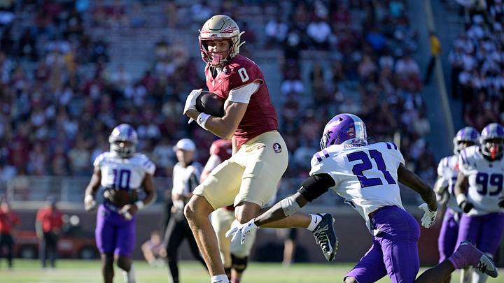 Sep 26, 2026; Tallahassee, Florida, USA; Florida State Seminoles wide receiver Duce Robinson (0) catches a pass against Central Arkansas Bears defensive back Bryson Adamoh (21) during the second half at Doak S. Campbell Stadium. Sep 26, 2026; Tallahassee, Florida, USA; Florida State Seminoles wide receiver Duce Robinson (0) catches a pass against Central Arkansas Bears defensive back Bryson Adamoh (21) during the second half at Doak S. Campbell Stadium.