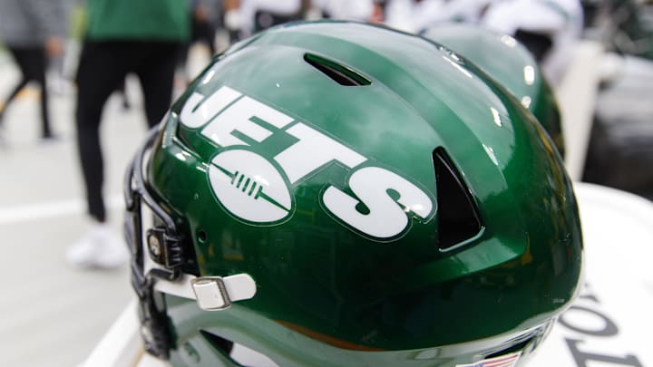 Oct 16, 2022; Green Bay, Wisconsin, USA;  General view of a New York Jets helmet during the game against the Green Bay Packers at Lambeau Field. Mandatory Credit: Jeff Hanisch-Imagn Images