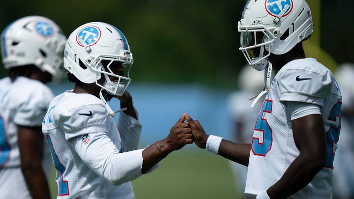 Tennessee Titans safety Erick Hallett II (41) and defensive back Joshua Williams (25) finish warmups during minicamp at Vanderbilt Health Football Center Tuesday, Aug. 4, 2026. Tennessee Titans safety Erick Hallett II (41) and defensive back Joshua Williams (25) finish warmups during minicamp at Vanderbilt Health Football Center Tuesday, Aug. 4, 2026.
