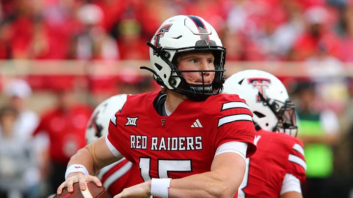 Oct 25, 2025; Lubbock, Texas, USA; Texas Tech Red Raiders quarterback Will Hammond (15) passes against the Oklahoma State Cowboys in the first half at Jones AT&T Stadium. Mandatory Credit: Michael C. Johnson-Imagn Images Oct 25, 2025; Lubbock, Texas, USA; Texas Tech Red Raiders quarterback Will Hammond (15) passes against the Oklahoma State Cowboys in the first half at Jones AT&T Stadium. Mandatory Credit: Michael C. Johnson-Imagn Images