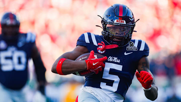 Dec 20, 2025; Oxford, MS, USA; Mississippi Rebels running back Kewan Lacy (5) carries the ball for a touchdown against the Tulane Green Wave during the first half of a game at Vaught-Hemingway Stadium. Mandatory Credit: Petre Thomas-Imagn Images Dec 20, 2025; Oxford, MS, USA; Mississippi Rebels running back Kewan Lacy (5) carries the ball for a touchdown against the Tulane Green Wave during the first half of a game at Vaught-Hemingway Stadium. Mandatory Credit: Petre Thomas-Imagn Images