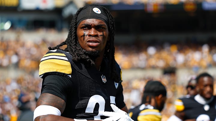 Los Angeles Chargers v Pittsburgh Steelers