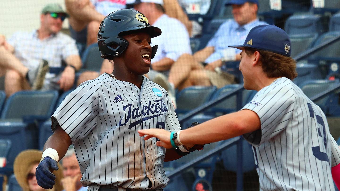 No. 3 Georgia Tech Yellow Jackets vs Pittsburgh Baseball, Game Three Score