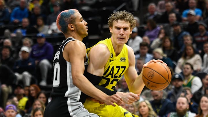 San Antonio Spurs v Utah Jazz