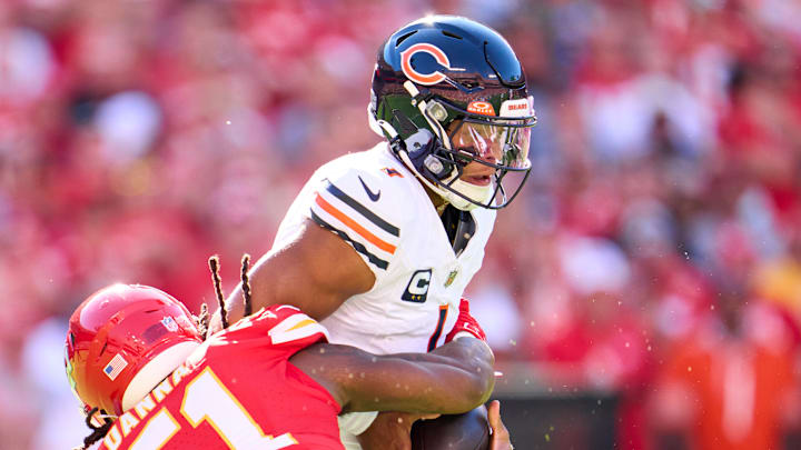 September 23, 2024; Kansas City, MO; Bears QB Justin Fields during Chicago's Week 3 loss to the Chiefs