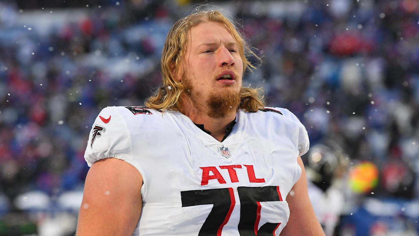 Falcons' Kaleb McGary Makes Surprise Announcement on NFL Future