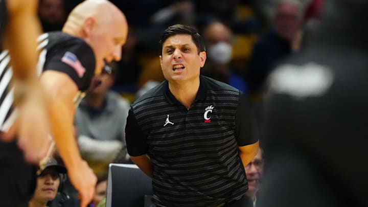 Jan 15, 2025; Boulder, Colorado, USA; Cincinnati Bearcats head coach Wes Miller calls out in the first half against the Colorado Buffaloes at the CU Events Center. Mandatory Credit: Ron Chenoy-Imagn Images Jan 15, 2025; Boulder, Colorado, USA; Cincinnati Bearcats head coach Wes Miller calls out in the first half against the Colorado Buffaloes at the CU Events Center. Mandatory Credit: Ron Chenoy-Imagn Images