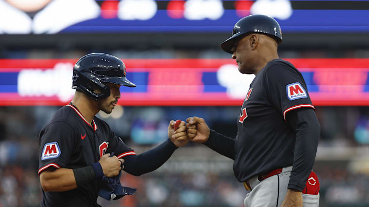 Sep 17, 2025; Detroit, Michigan, USA; Cleveland Guardians left fielder Steven Kwan (38) high-fives Cleveland Guardians first base coach Sandy Alomar Jr. (15) during the third inning at Comerica Park. Mandatory Credit: Brian Bradshaw Sevald-Imagn Images Sep 17, 2025; Detroit, Michigan, USA; Cleveland Guardians left fielder Steven Kwan (38) high-fives Cleveland Guardians first base coach Sandy Alomar Jr. (15) during the third inning at Comerica Park. Mandatory Credit: Brian Bradshaw Sevald-Imagn Images