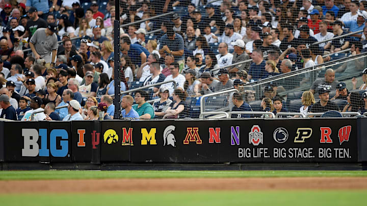 Los Angeles Angels of Anaheim  v New York Yankees