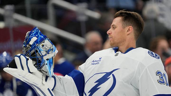 Dec 8, 2025; Toronto, Ontario, CAN; Tampa Bay Lightning goaltender Jonas Johansson (31) prepares to put on his goalie mask before a game against the Toronto Maple Leafs at Scotiabank Arena. Mandatory Credit: John E. Sokolowski-Imagn Images Dec 8, 2025; Toronto, Ontario, CAN; Tampa Bay Lightning goaltender Jonas Johansson (31) prepares to put on his goalie mask before a game against the Toronto Maple Leafs at Scotiabank Arena. Mandatory Credit: John E. Sokolowski-Imagn Images