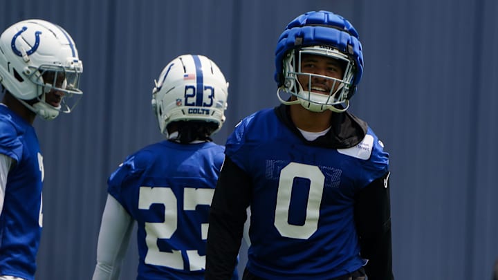 Indianapolis Colts safety Camryn Bynum (0) walks up the field Tuesday, June 10, 2025, during NFL Colts mandatory mini camp at the Indiana Farm Bureau Football Center in Indianapolis.