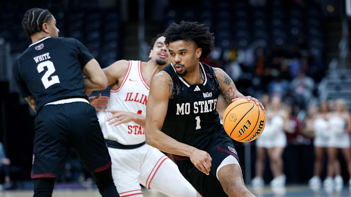 Missouri State transfer Vincent Brady II committed to High Point after hearing from Gonzaga, Kansas and others via the transfer portal.